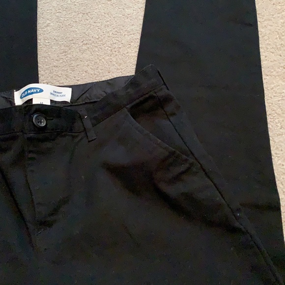 NEW Old Navy Boys Skinny Chinos. Size 12 - Picture 4 of 5